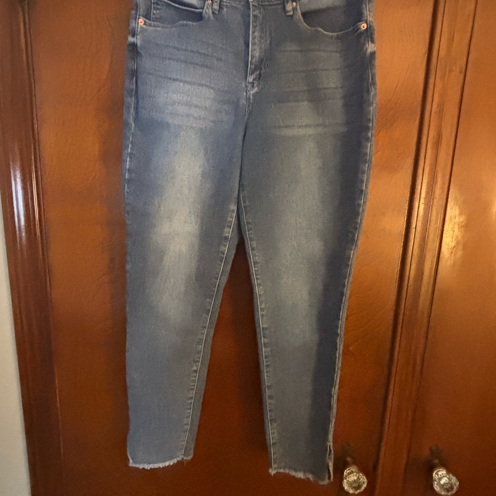 Nicole Miller High Rise Skinny Ankle Jeans Size 10 frayed hem